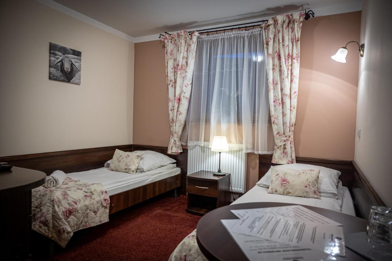 Czarna Owca Bed and Breakfast Istebna Buitenkant foto